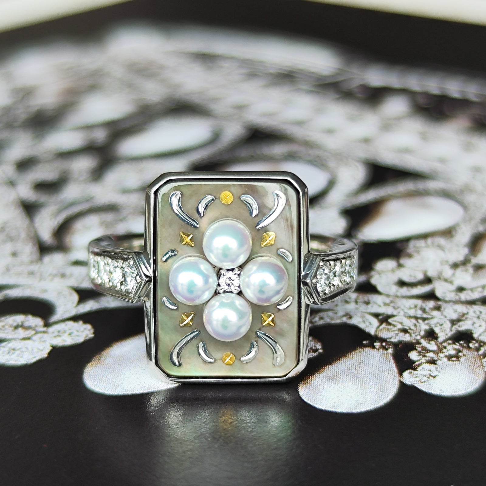 ちりめん細工「九連大輪つるし飾り」 オンライン セール