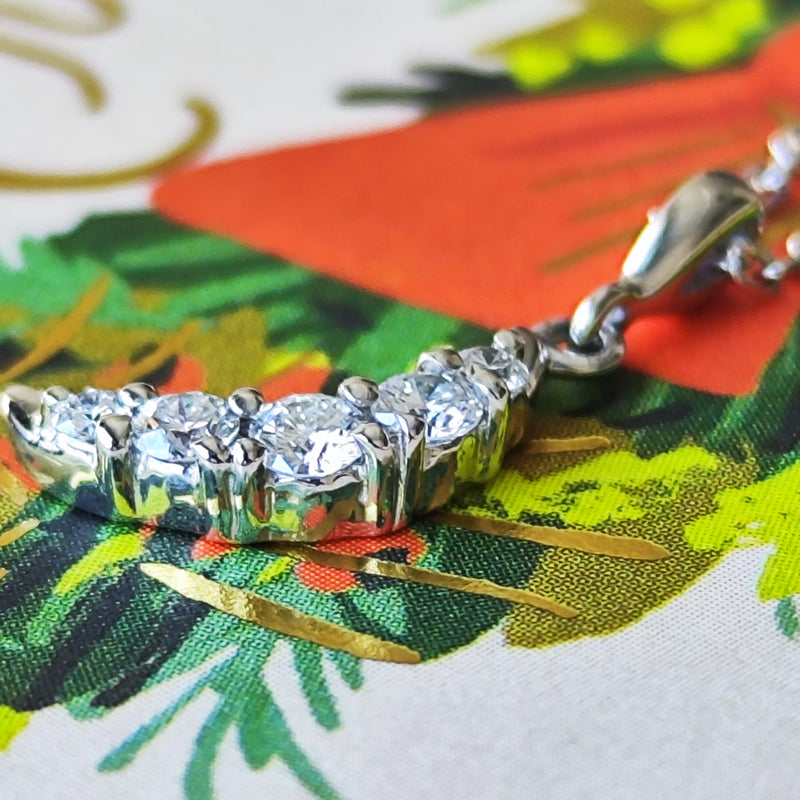 MIKIMOTO ミキモト 天然ダイヤモンド 三日月 ネックレス 18金WG