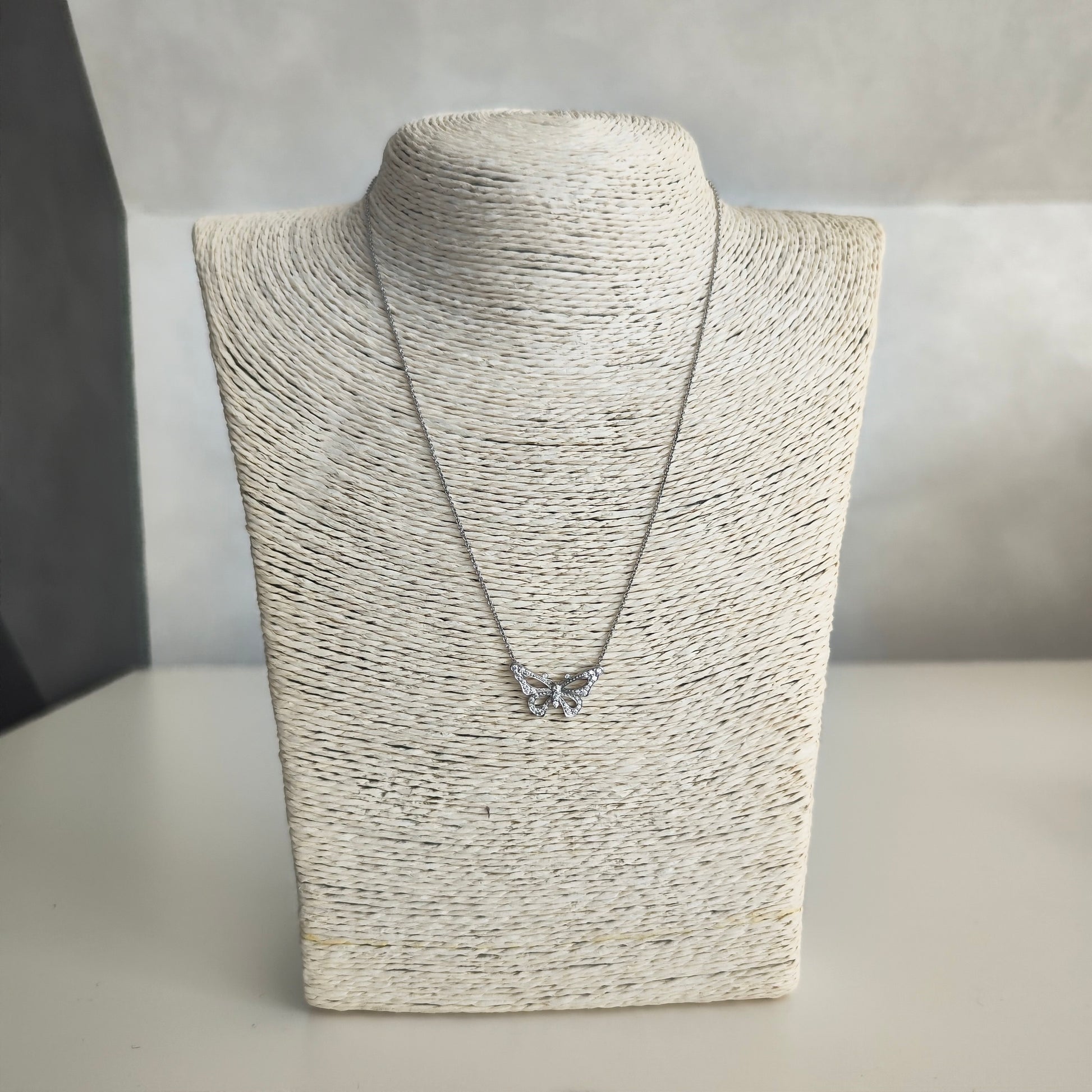 TIFFANY &Co ティファニー バタフライネックレス ネックレス