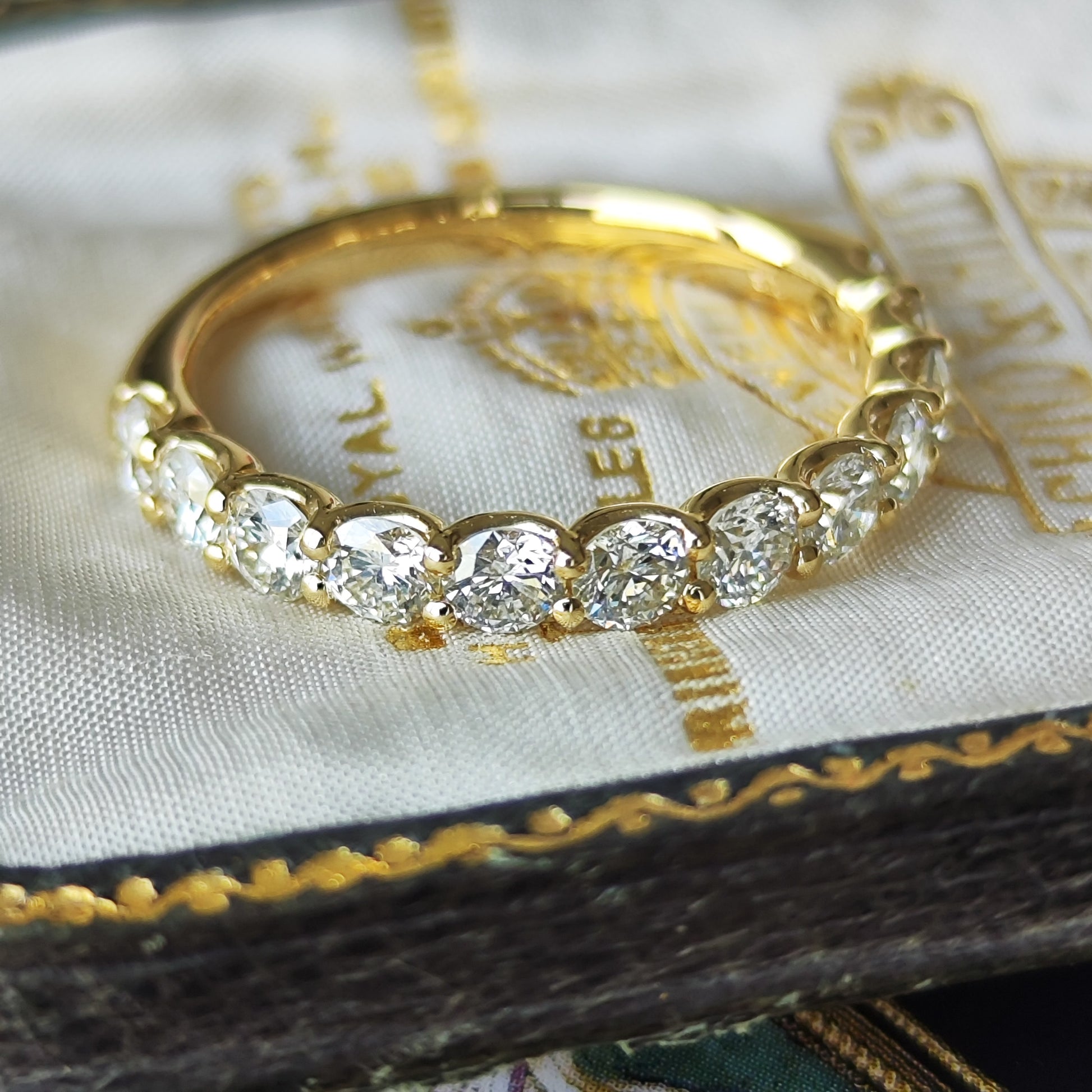 【全石ハート&キューピッド】天然ダイヤモンド 15石 ハーフエタニティリング 18金