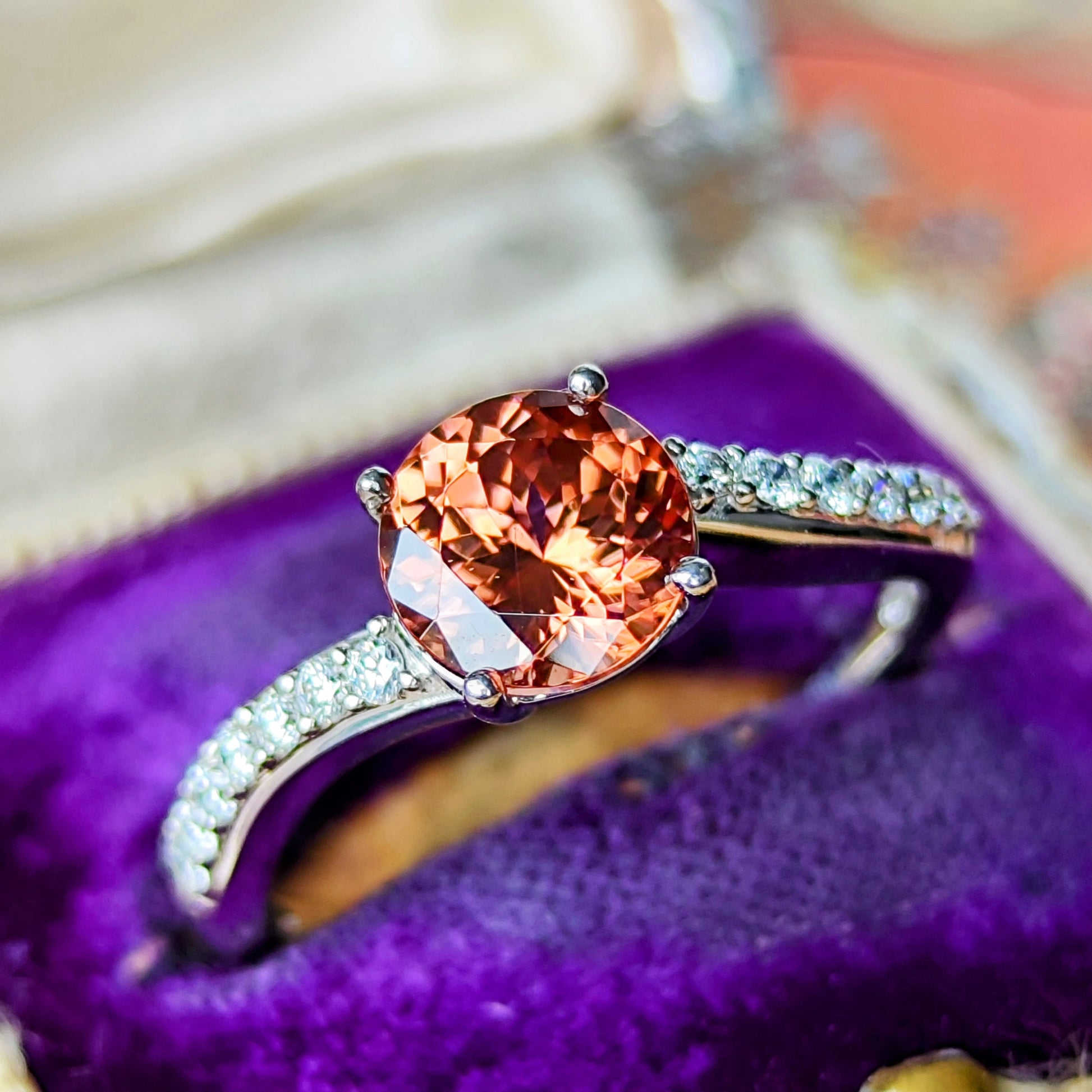 【オレンジジルコン】天然ジルコン 天然ダイヤモンド 18金WG リング