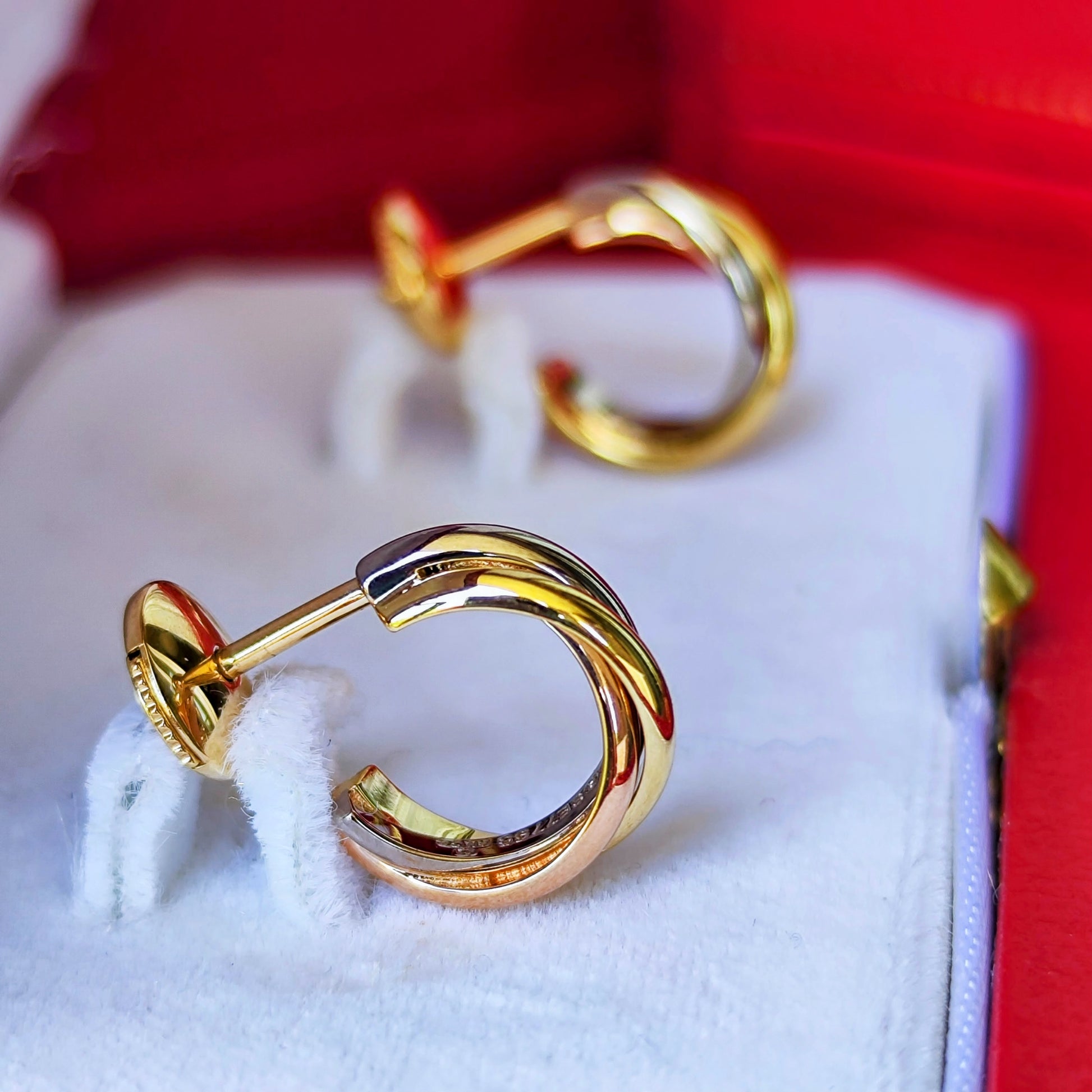 Cartier カルティエ トリニティピアス
