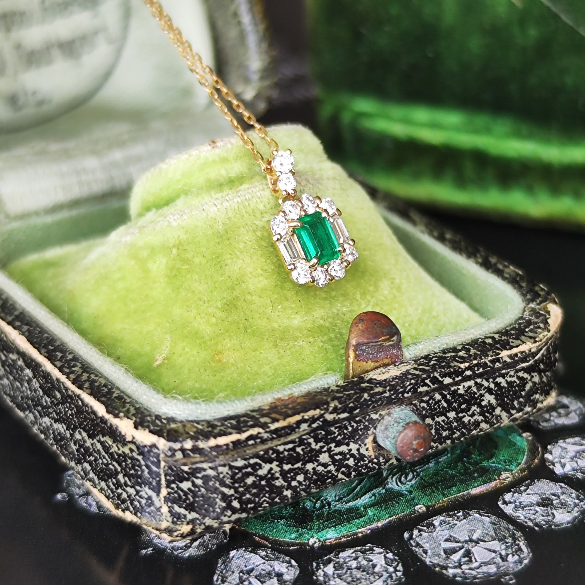 【コロンビア産】天然エメラルド 天然ダイヤモンド 18金ネックレス②