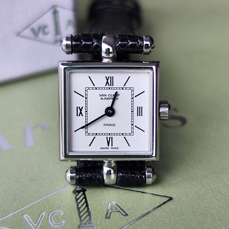 Van Cleef & Arpels ヴァンクリーフ&アーペル クラシックカレ クォーツ腕時計