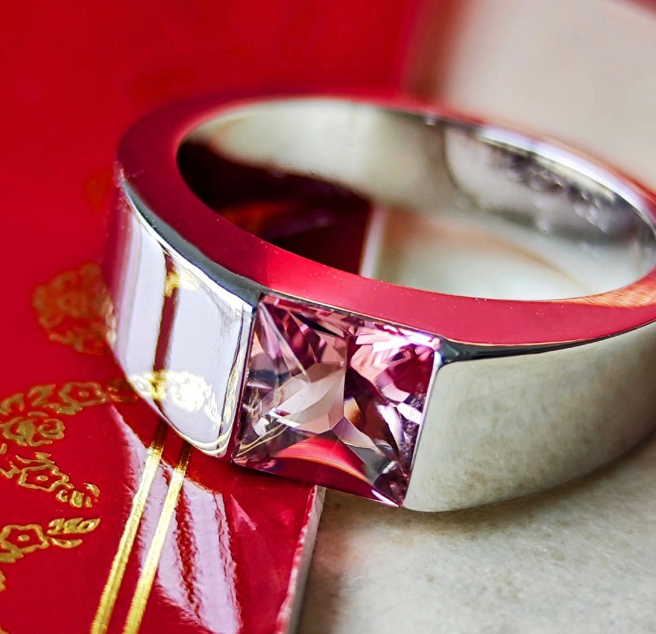Cartier カルティエ タンク ピンクトルマリン 18金WG 52