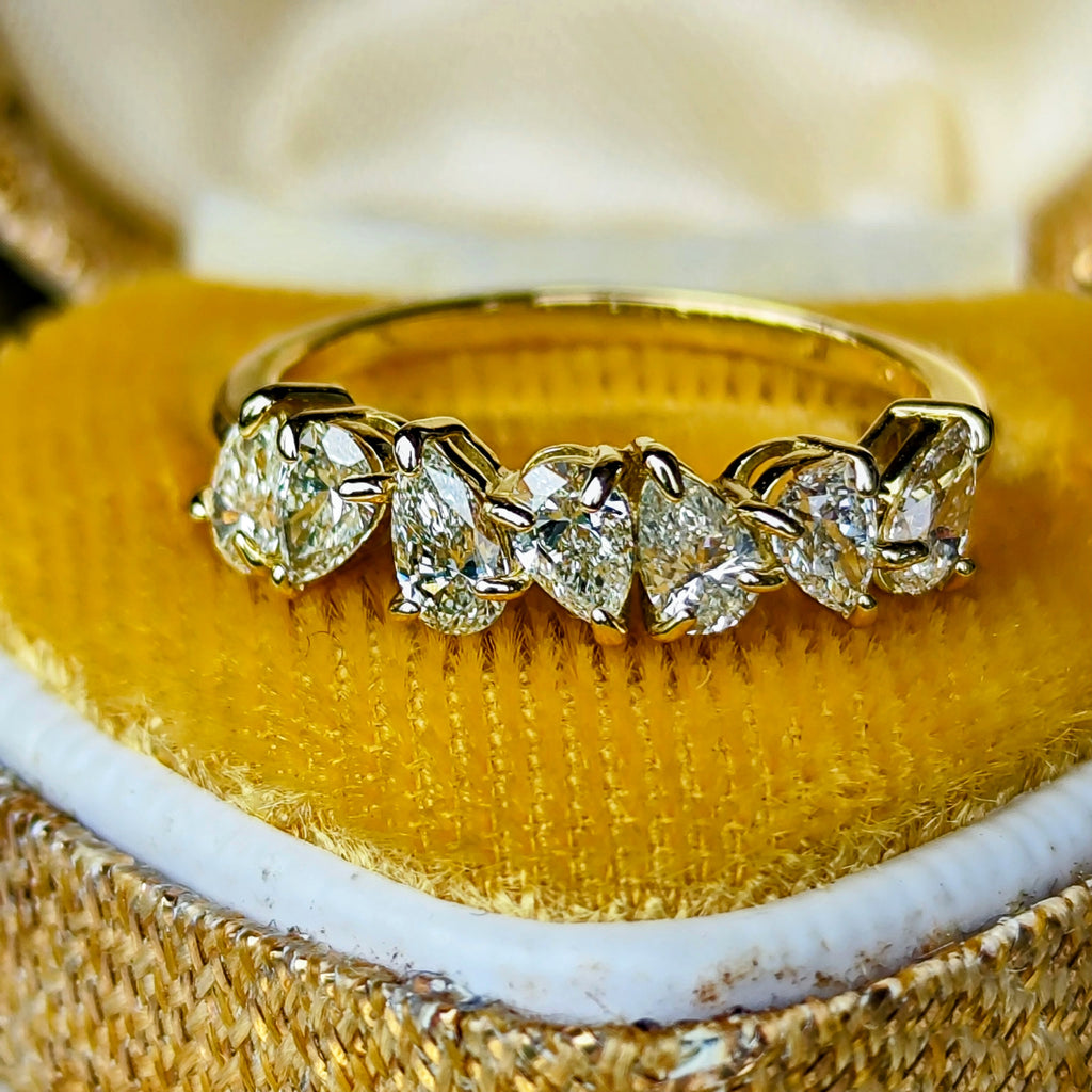 天然ダイヤモンド 1.0ct ペアシェイプ 18金リング