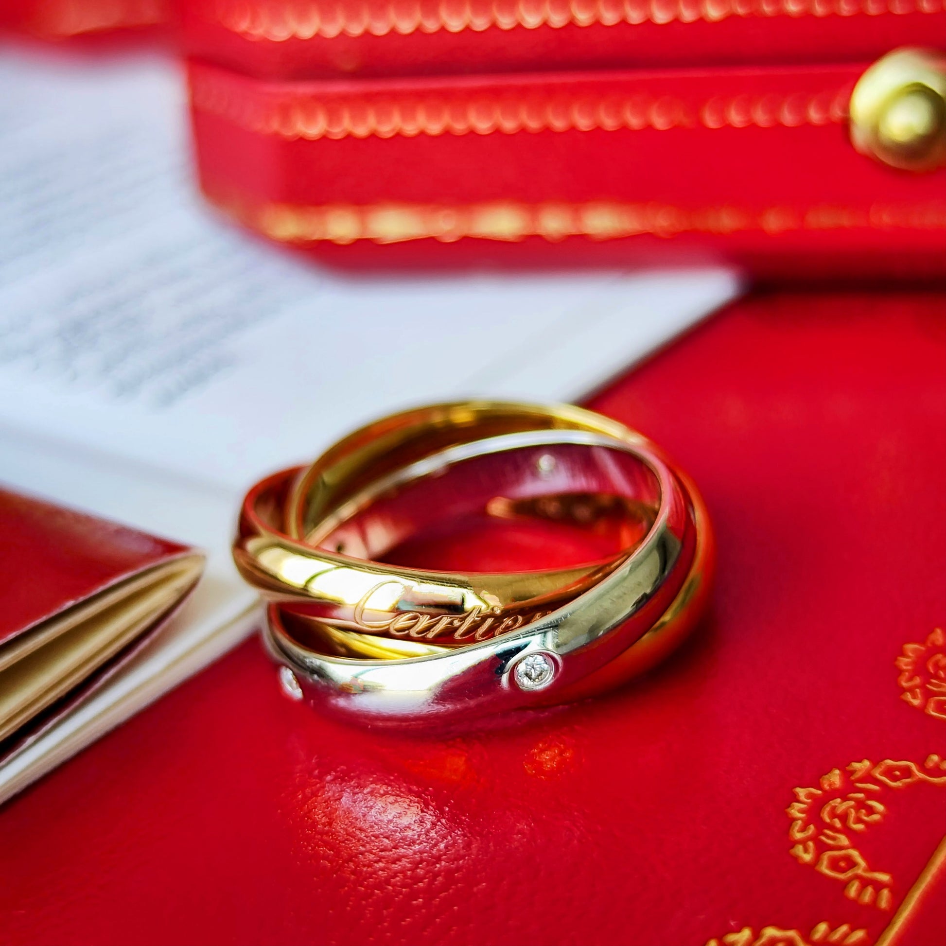 Cartier カルティエ トリニティクラシック ダイヤモンド 51