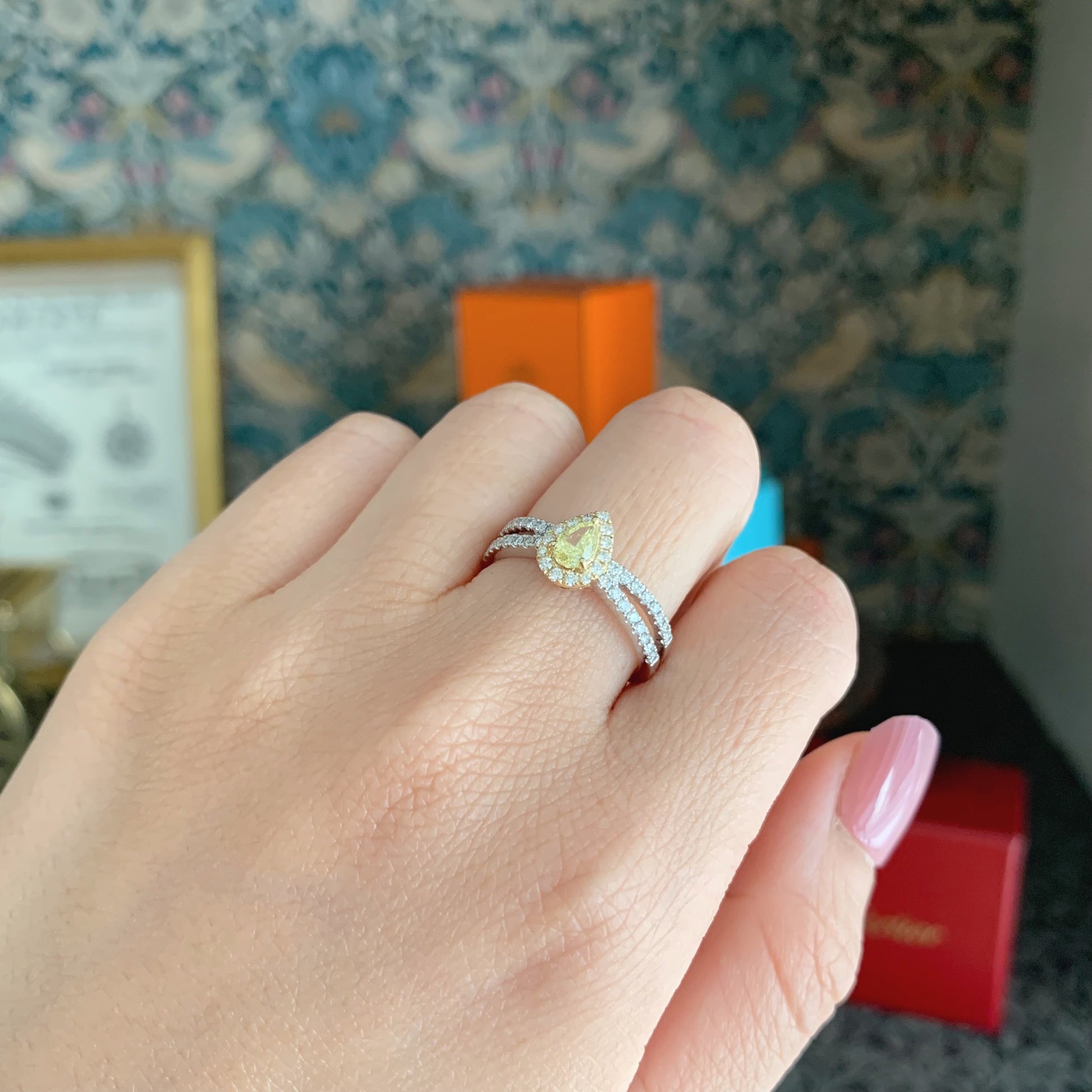 【イエローダイヤ】天然ダイヤモンド FANCY INTENSE YELLOW リング