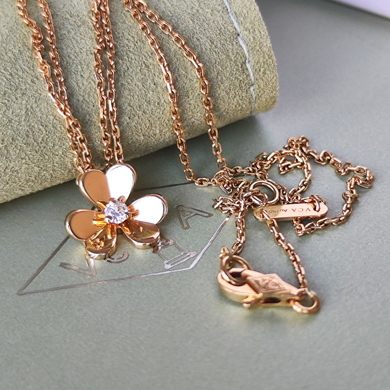 Van Cleef & Arpels ヴァンクリーフ&アーペル フリヴォル ミニ ネックレス ダイヤモンド 18金