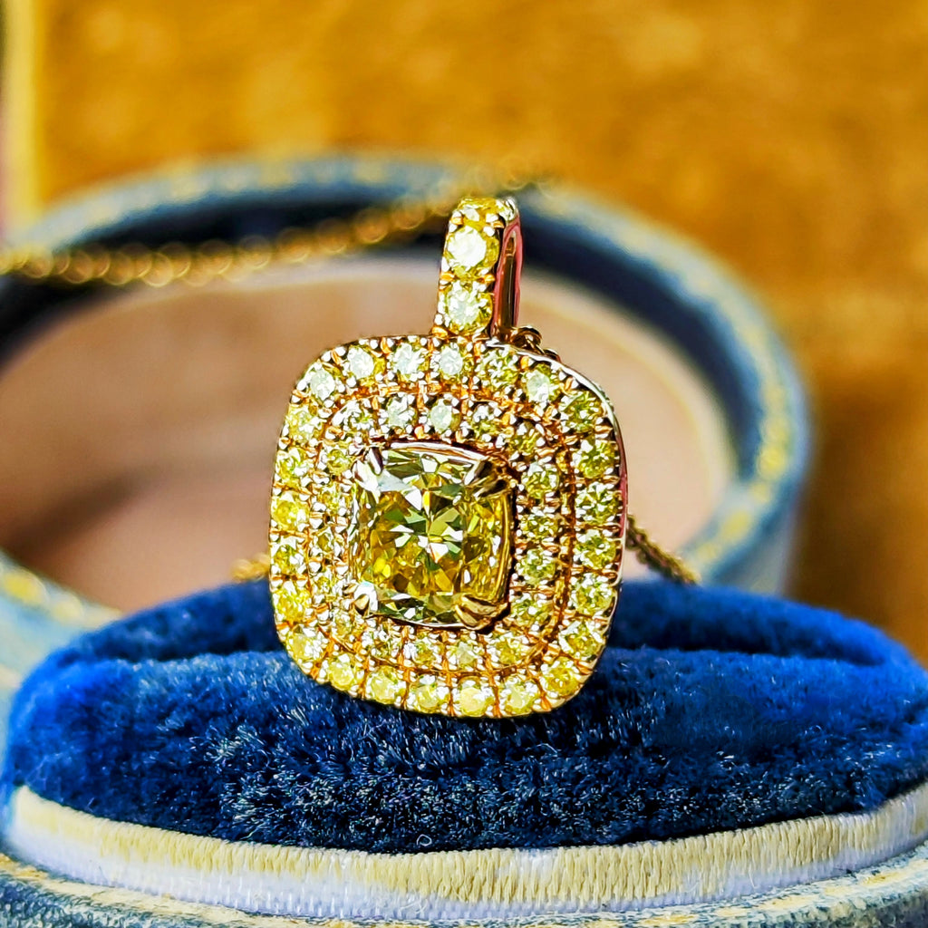 【イエローダイヤ】FANCY INTENSE YELLOW VVS2 0.71ct ネックレス GIA