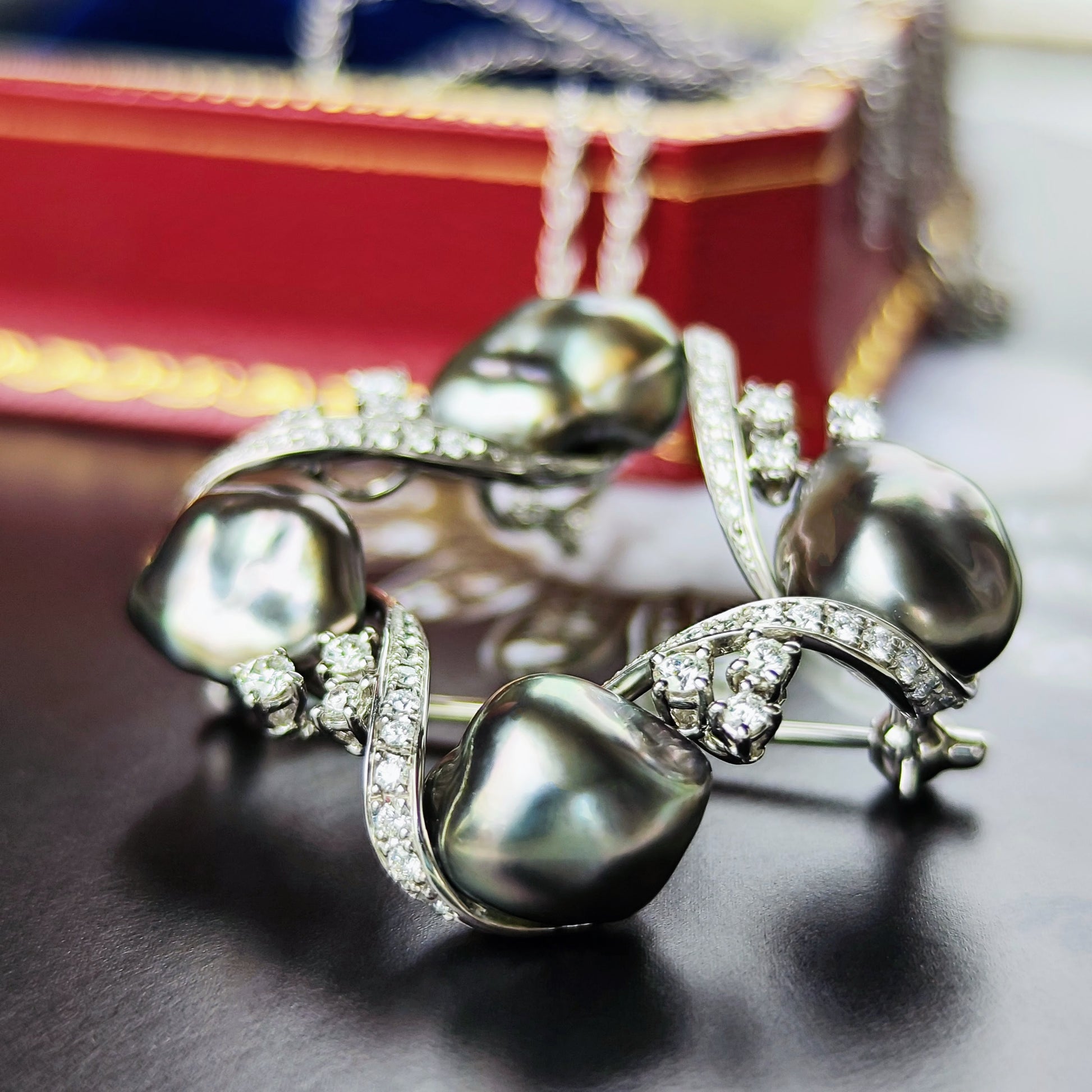 MIKIMOTO ミキモト 黒蝶真珠 ダイヤモンド ブローチ兼 ネックレス