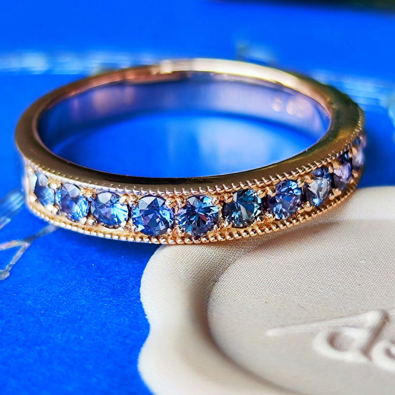 天然アレキサンドライト ダイヤカット ハーフエタニティリング 18金PG