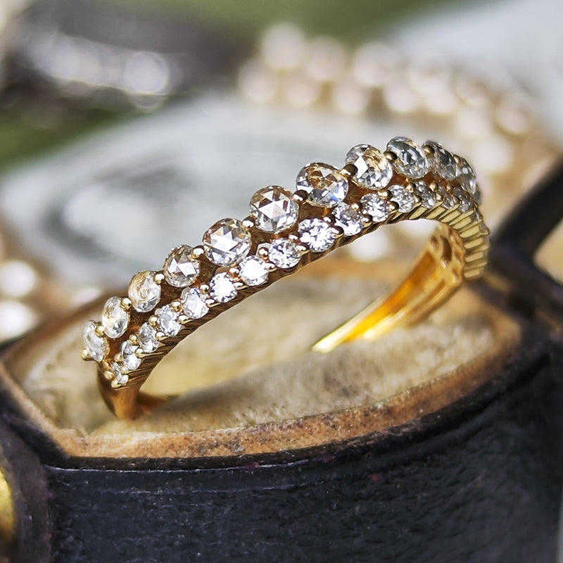 天然ダイヤと金の指輪-