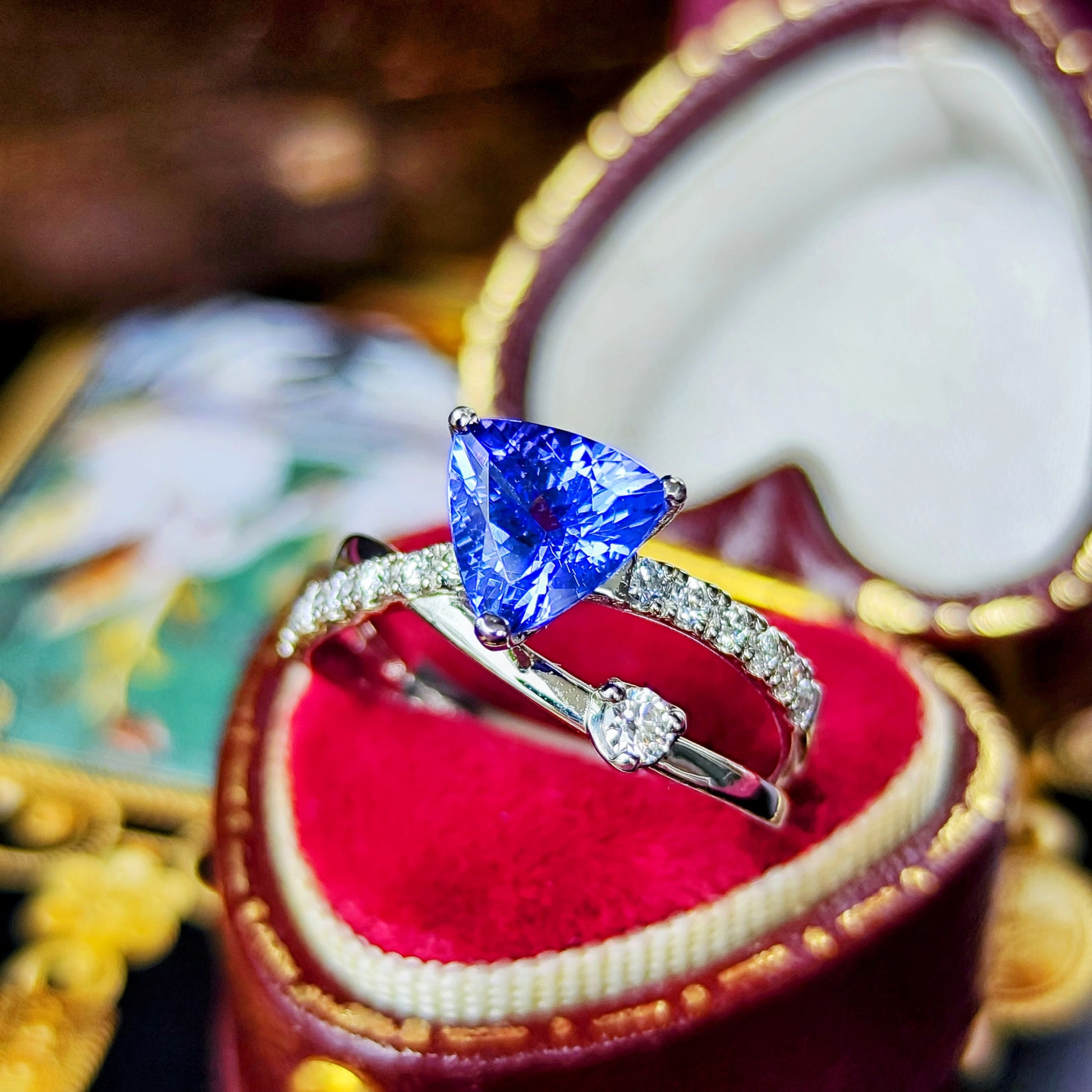 天然タンザナイト 1.30ct 天然ダイヤモンド プラチナリング