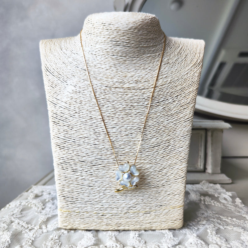 アコヤ真珠　あこや　ミキモト　ブローチ　帯留め　白蝶真珠　マベパール　ネックレス MIKIMOTO ミキモト シェル あこや真珠 天然ダイヤモンド