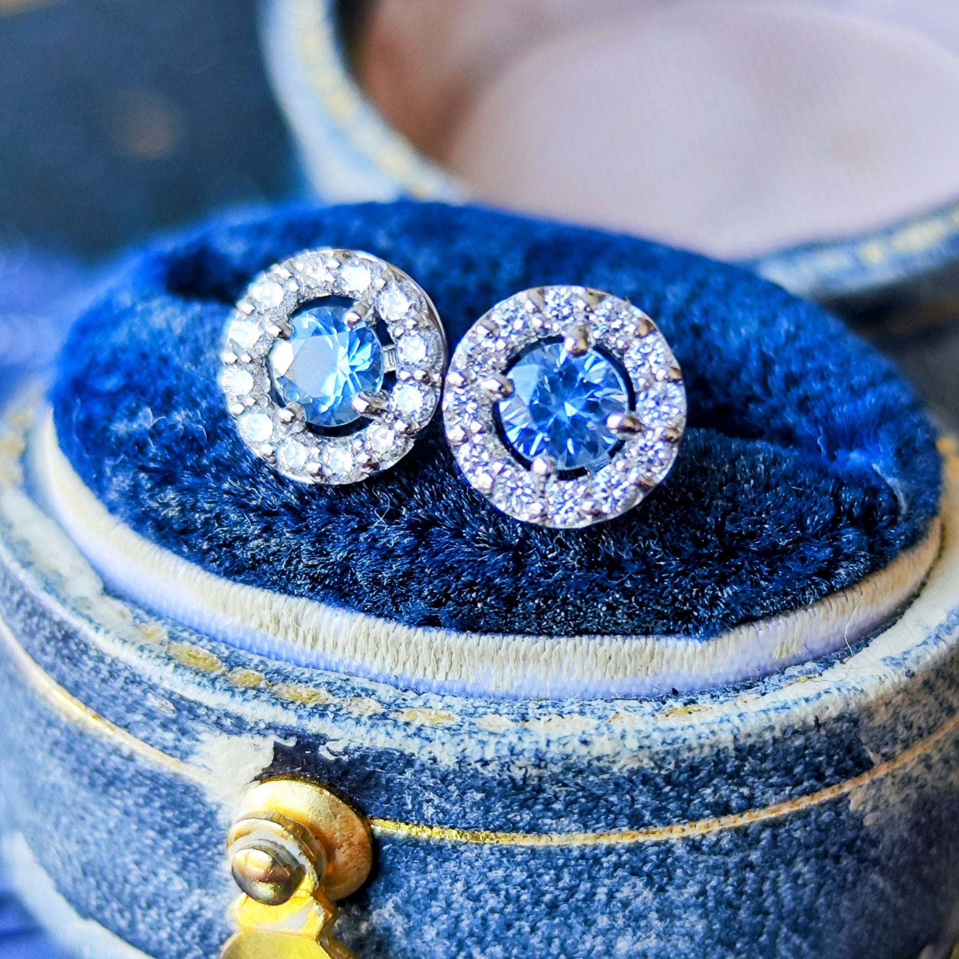 【お値下げ】カンチャナブリ産 天然サファイア 天然ダイヤモンド ピアス