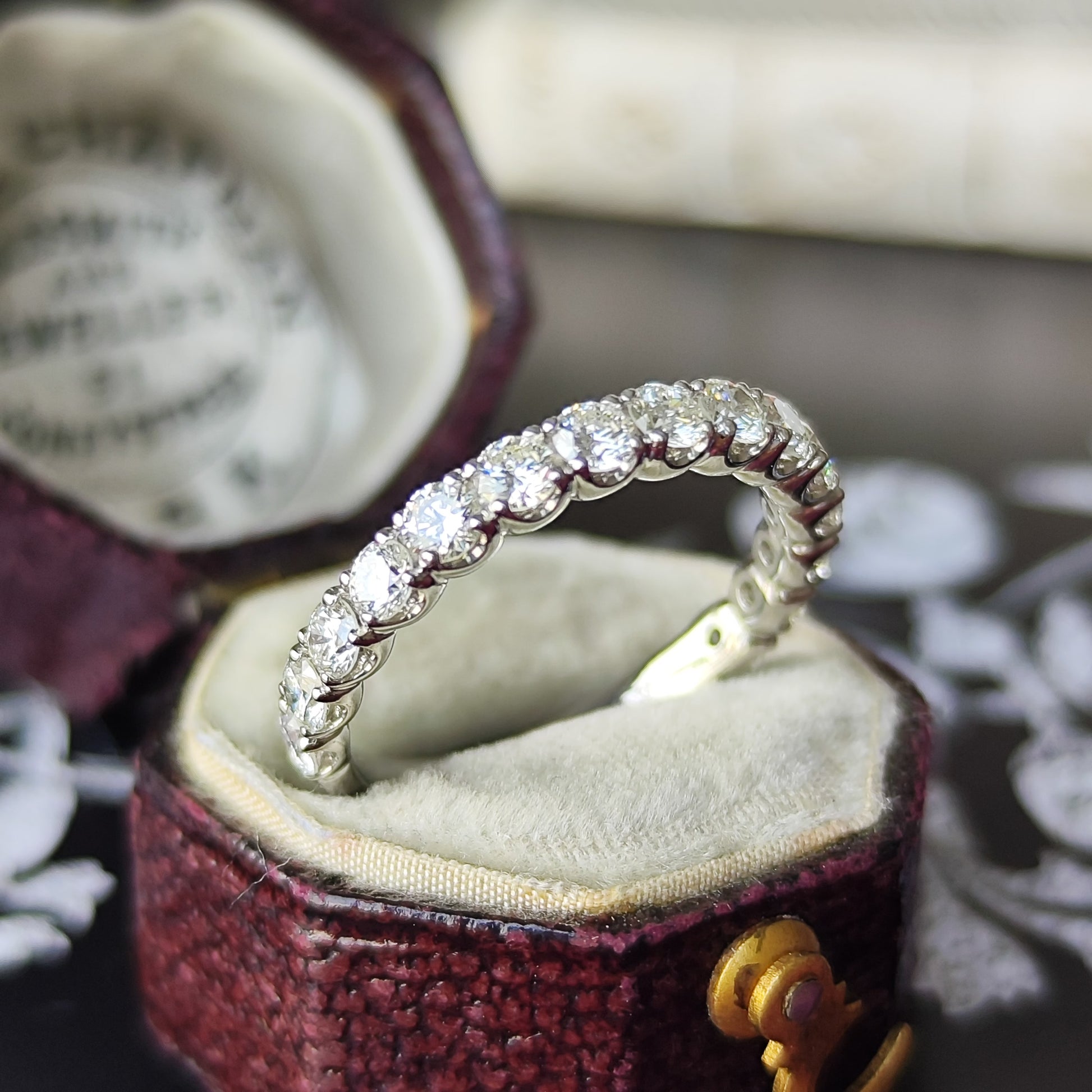 【全石ハート&キューピッド】天然ダイヤモンド 15石 ハーフエタニティリング プラチナ