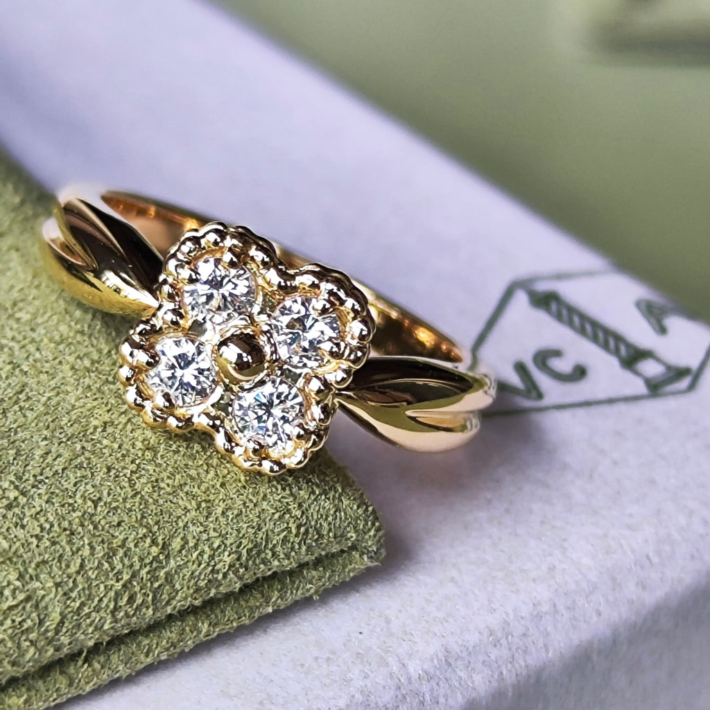 Van Cleef & Arpels ヴァンクリーフ&アーペル アルノ ダイヤモンド 18金YG 47