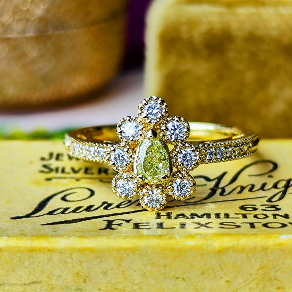 【イエローダイヤ】FANCY INTENSE YELLOW 0.262ct SI1 18金リング