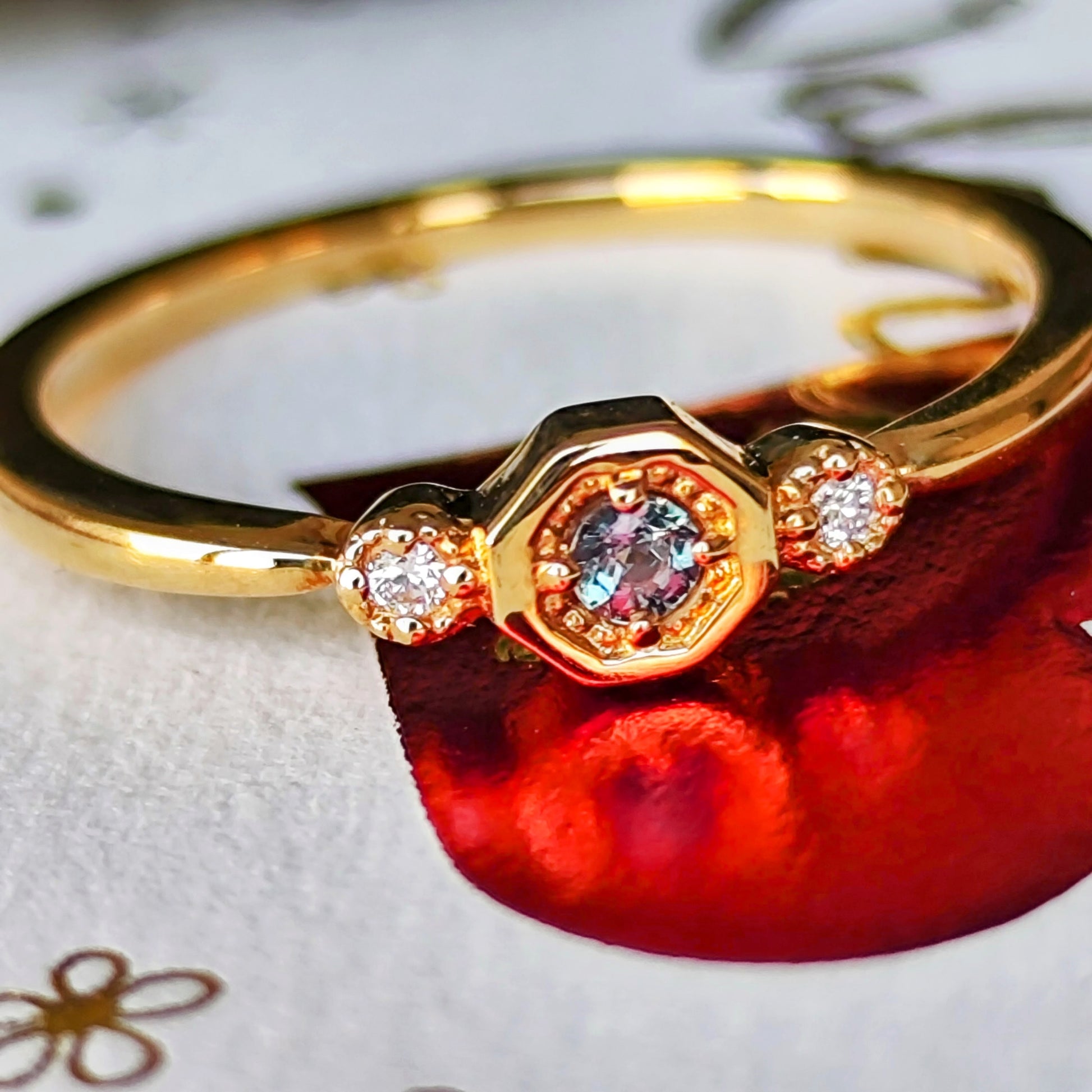 天然アレキサンドライト 天然ダイヤモンド 18金リング