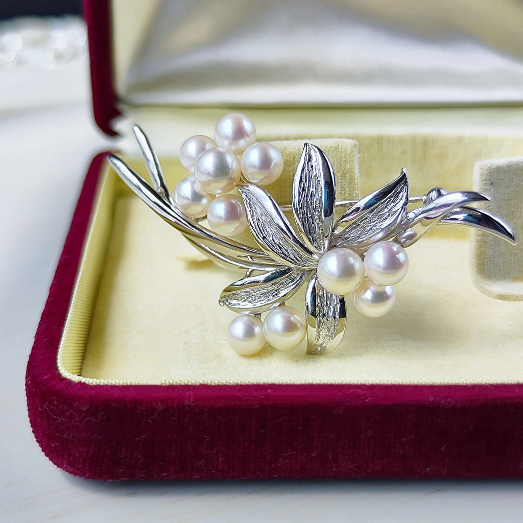 【御木本真珠店 】MIKIMOTO ミキモト あこや真珠 ヴィンテージブローチ 14金WG
