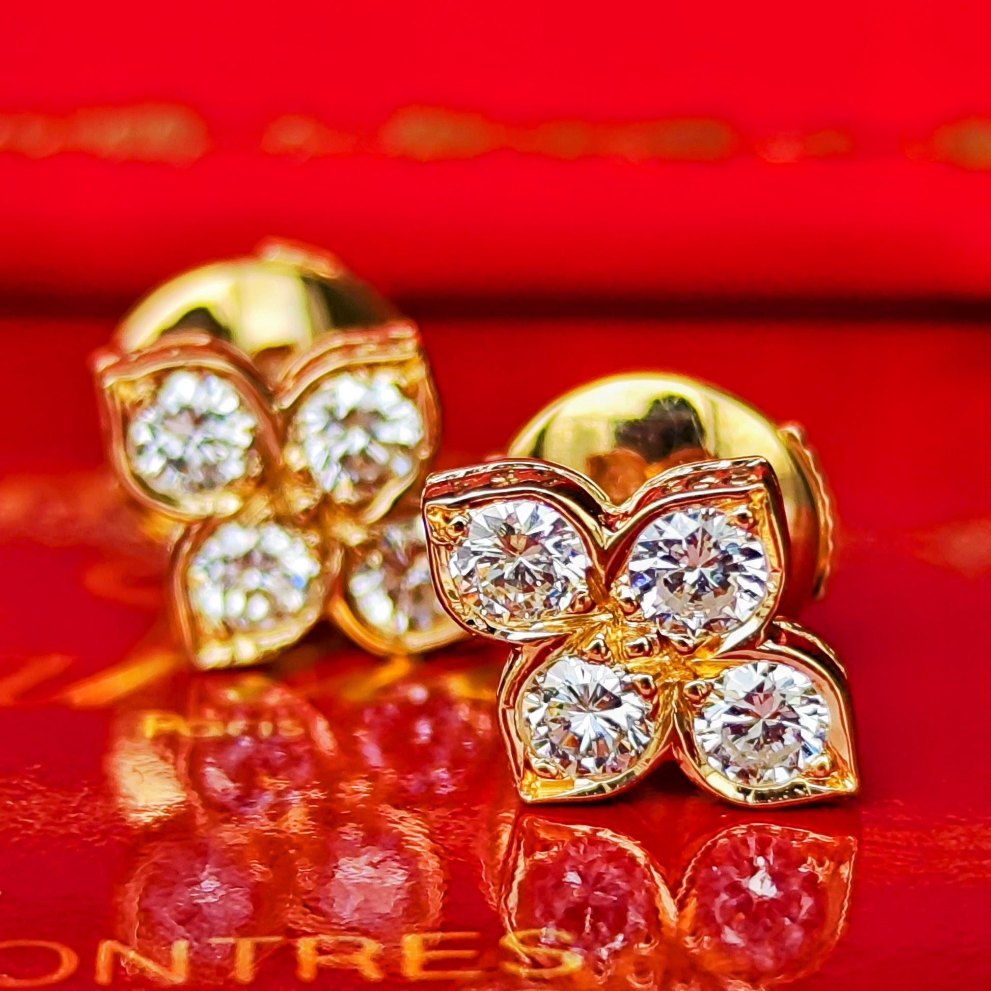 Cartier カルティエ ヒンドゥ18金ピアス