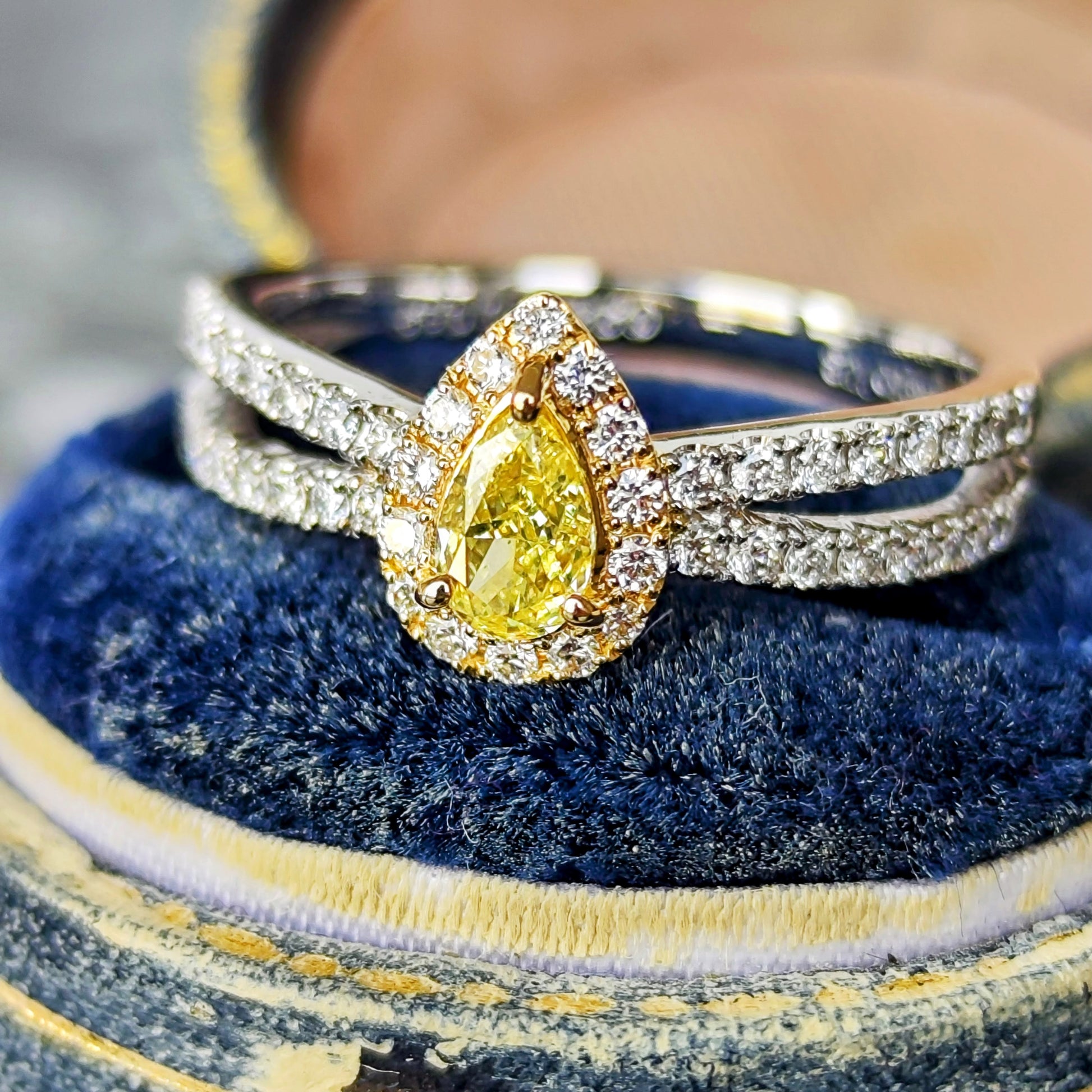 【イエローダイヤ】天然ダイヤモンド FANCY INTENSE YELLOW リング