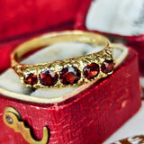 【イギリス アンティーク】天然アルマンディンガーネット ファイブストーンリング