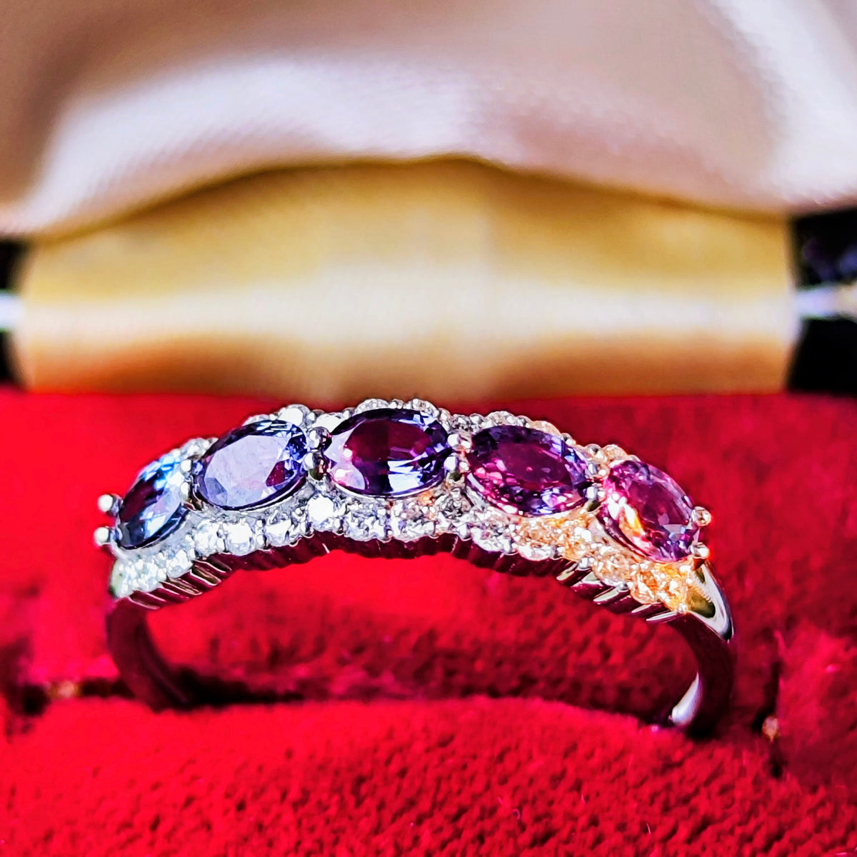 天然アレキサンドライト 0.71ct 天然ダイヤモンド プラチナリング