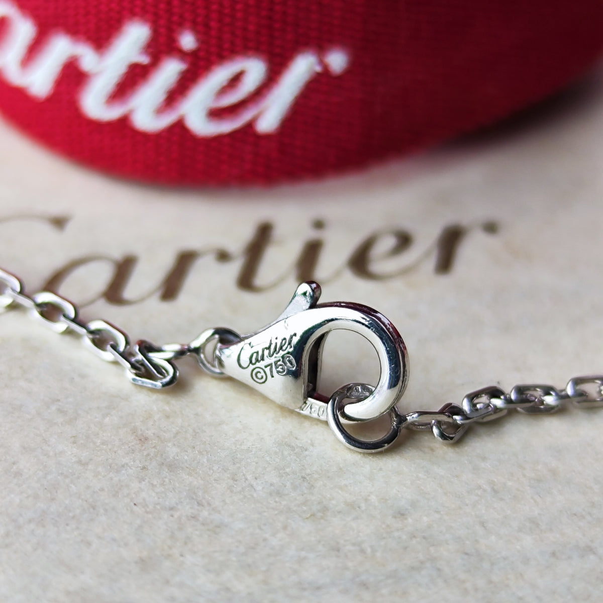 Cartier カルティエ インドミステリューズ ネックレス 18金WG