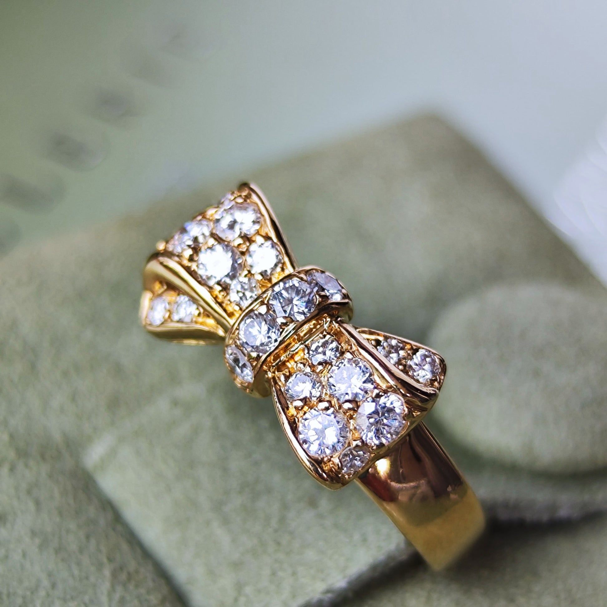 【Vintage Van Cleef & Arpels】ヴァンクリーフ&アーペル リボンリング