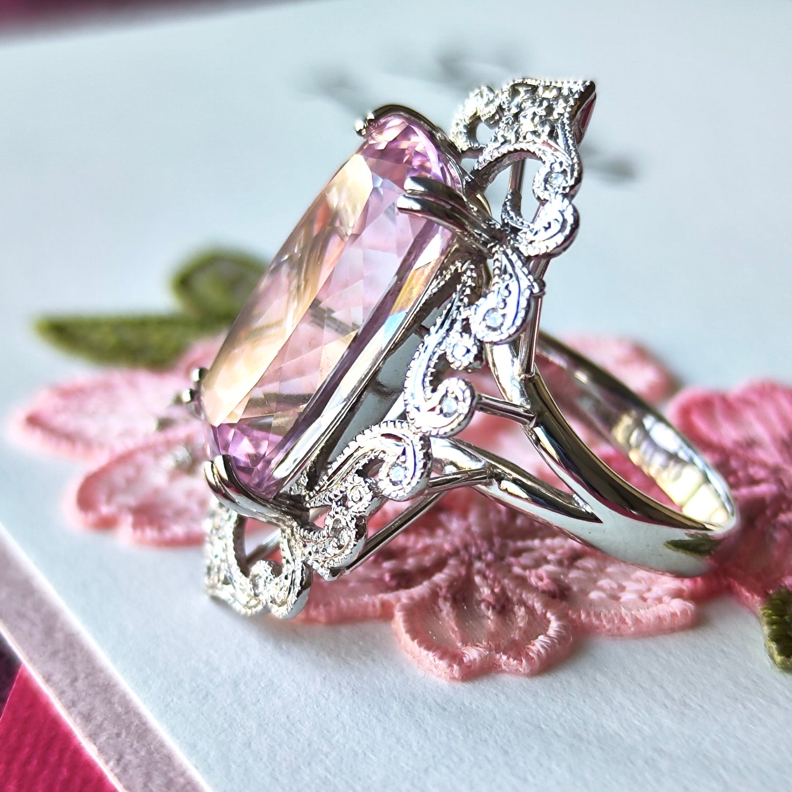 天然クンツァイト 6.72カラット 【公式通販】