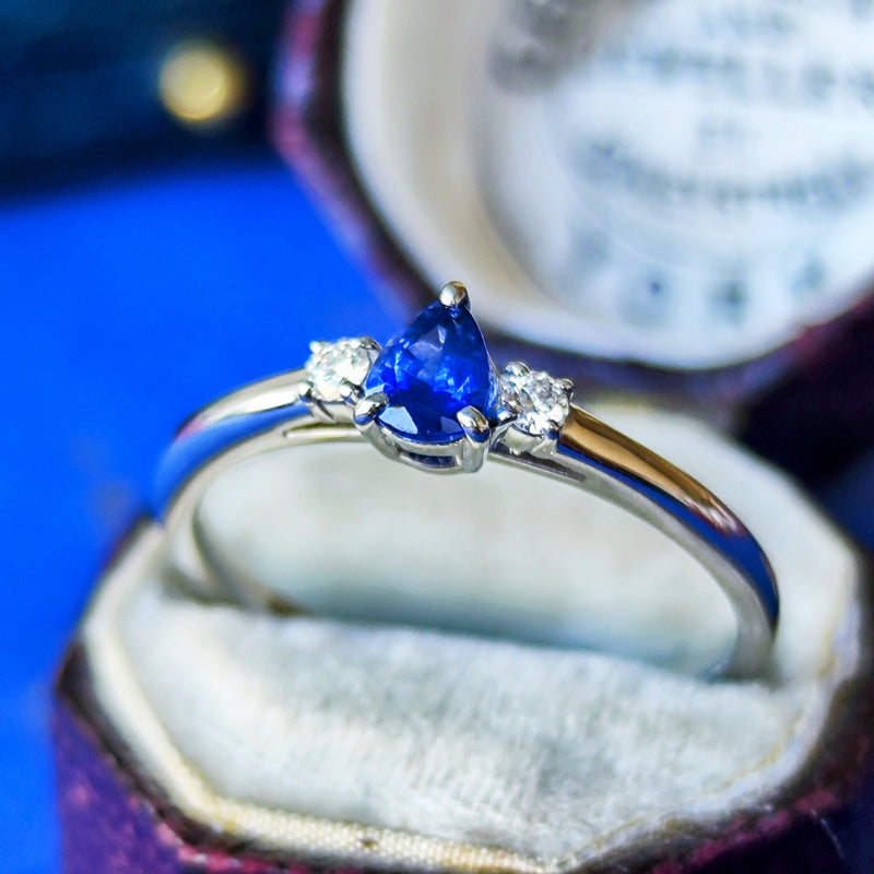 【ロイヤルブルー】天然サファイア 天然ダイヤモンド リング