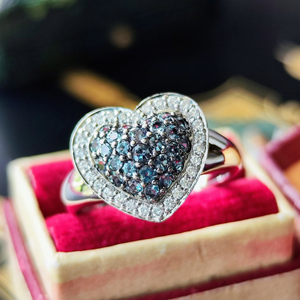 天然アレキサンドライト 0.62ct 天然ダイヤモンド 18金WG