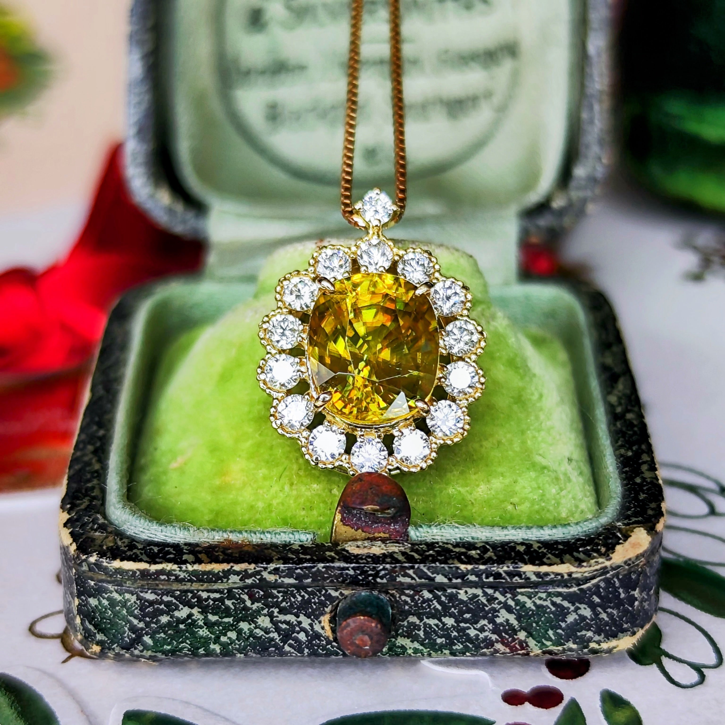 大粒 3.22ct】天然スフェーン 天然ダイヤモンド ネックレス – Mico宝飾店