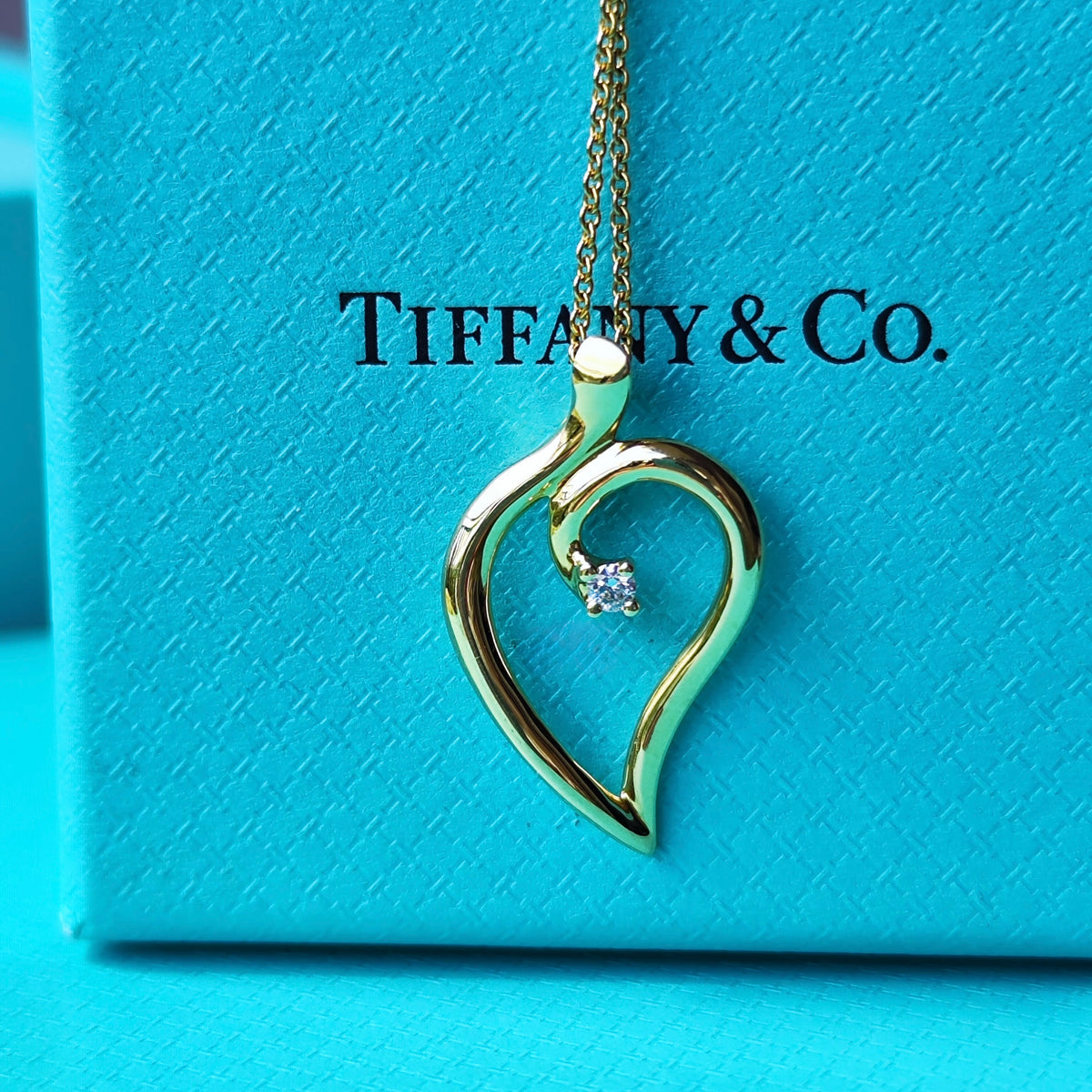 TIFFANY &Co ティファニー リーフハート ダイヤモンド ネックレス 18金YG