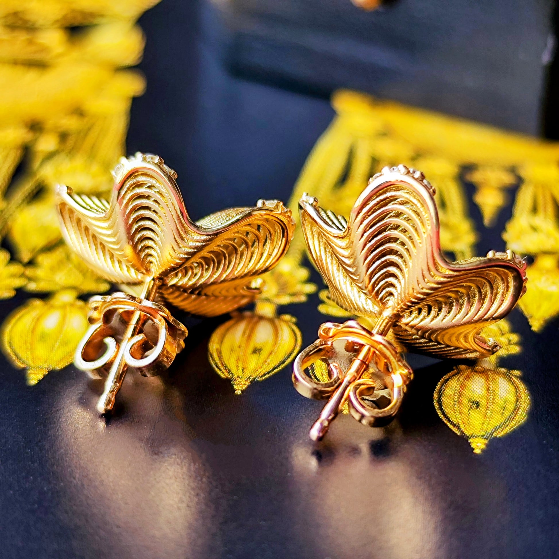 天然ダイヤモンド 18金ピアス