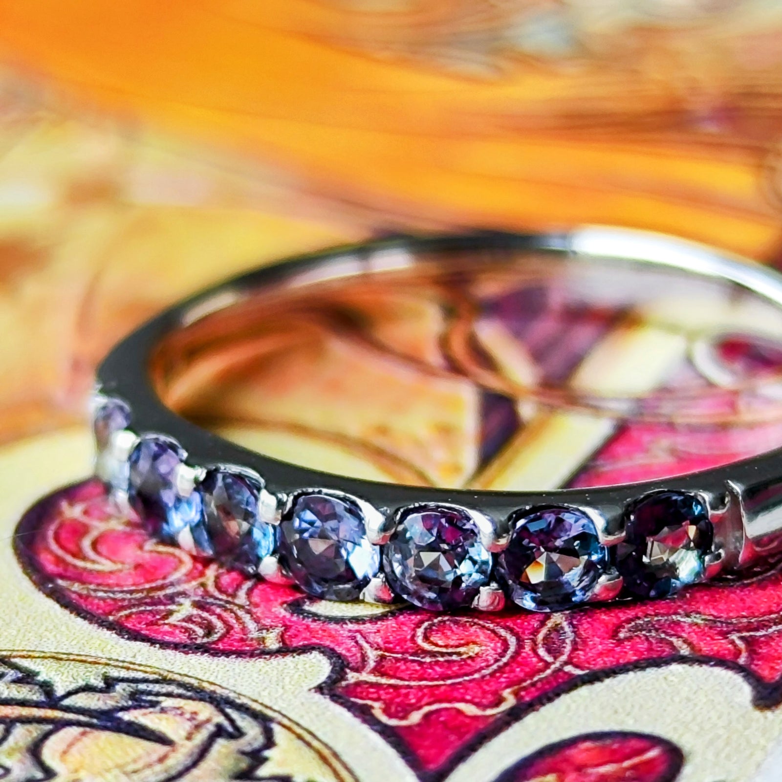 天然アレキサンドライト 0.45ct ハーフエタニティリング – Mico宝飾店