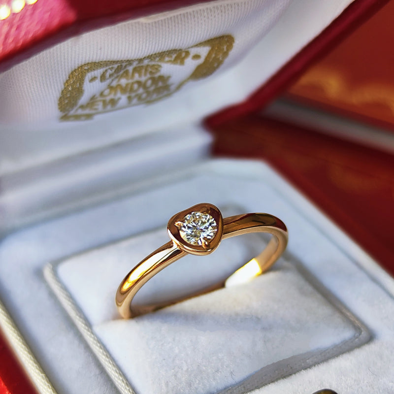 Cartier カルティエ ディアマンレジェ
ドゥハート ダイヤモンドリング 18金 52