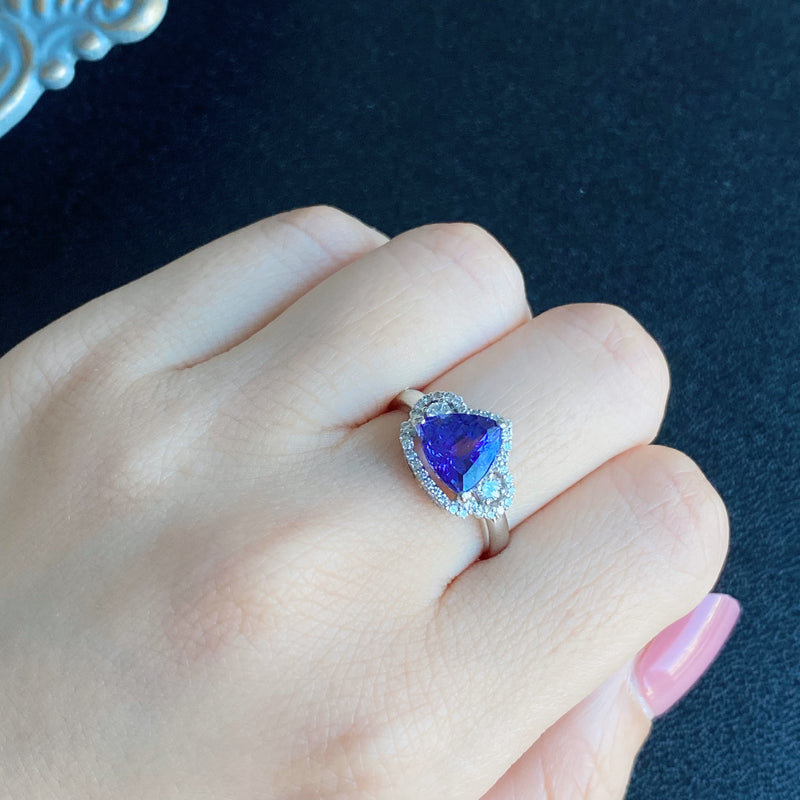 天然タンザナイト 1.91ct 天然ダイヤモンド リング