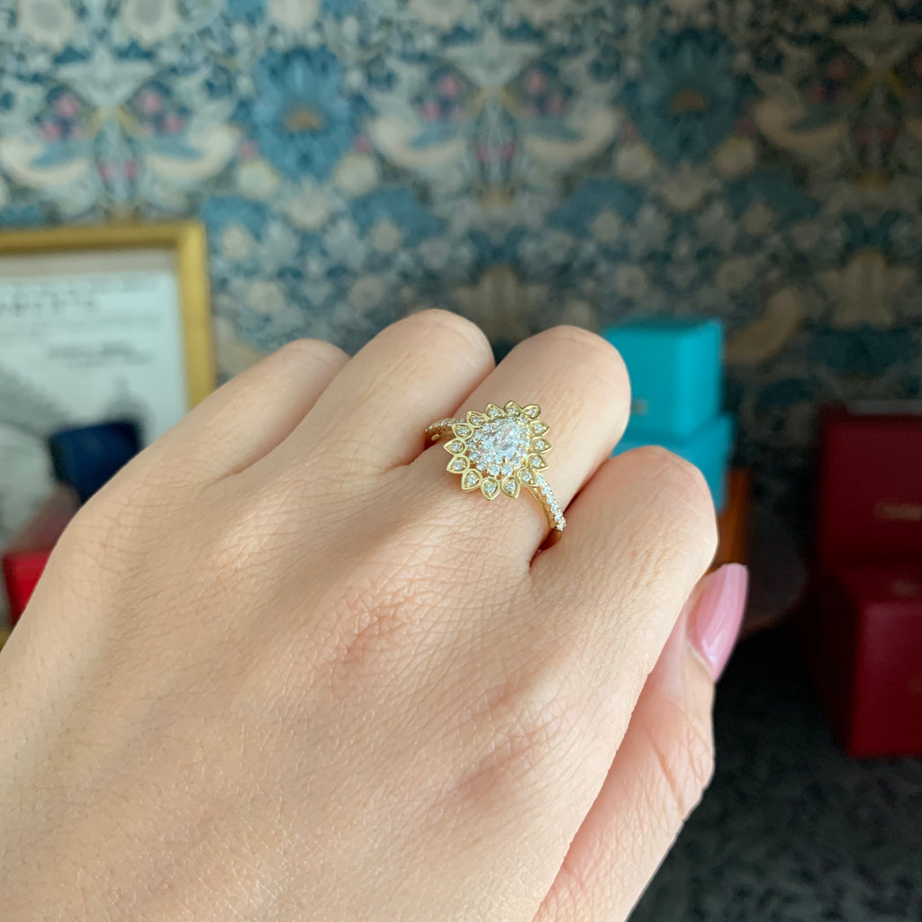 【インターナリーフローレス】天然ダイヤモンド 0.30ct 18金 GIA