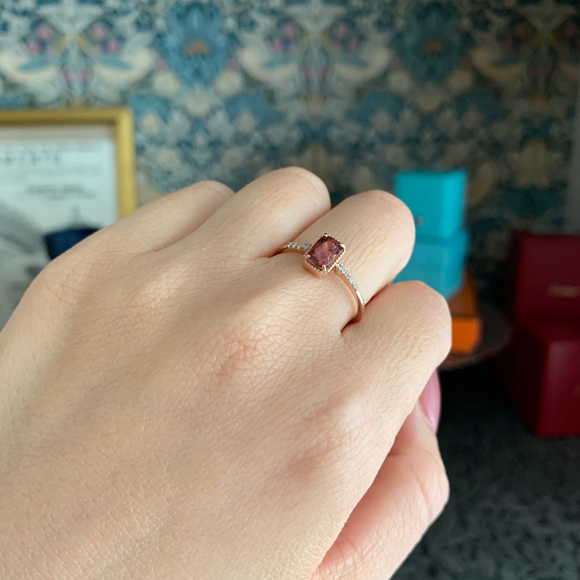 天然マラヤガーネット 0.76ct 天然ダイヤモンド 18金リング