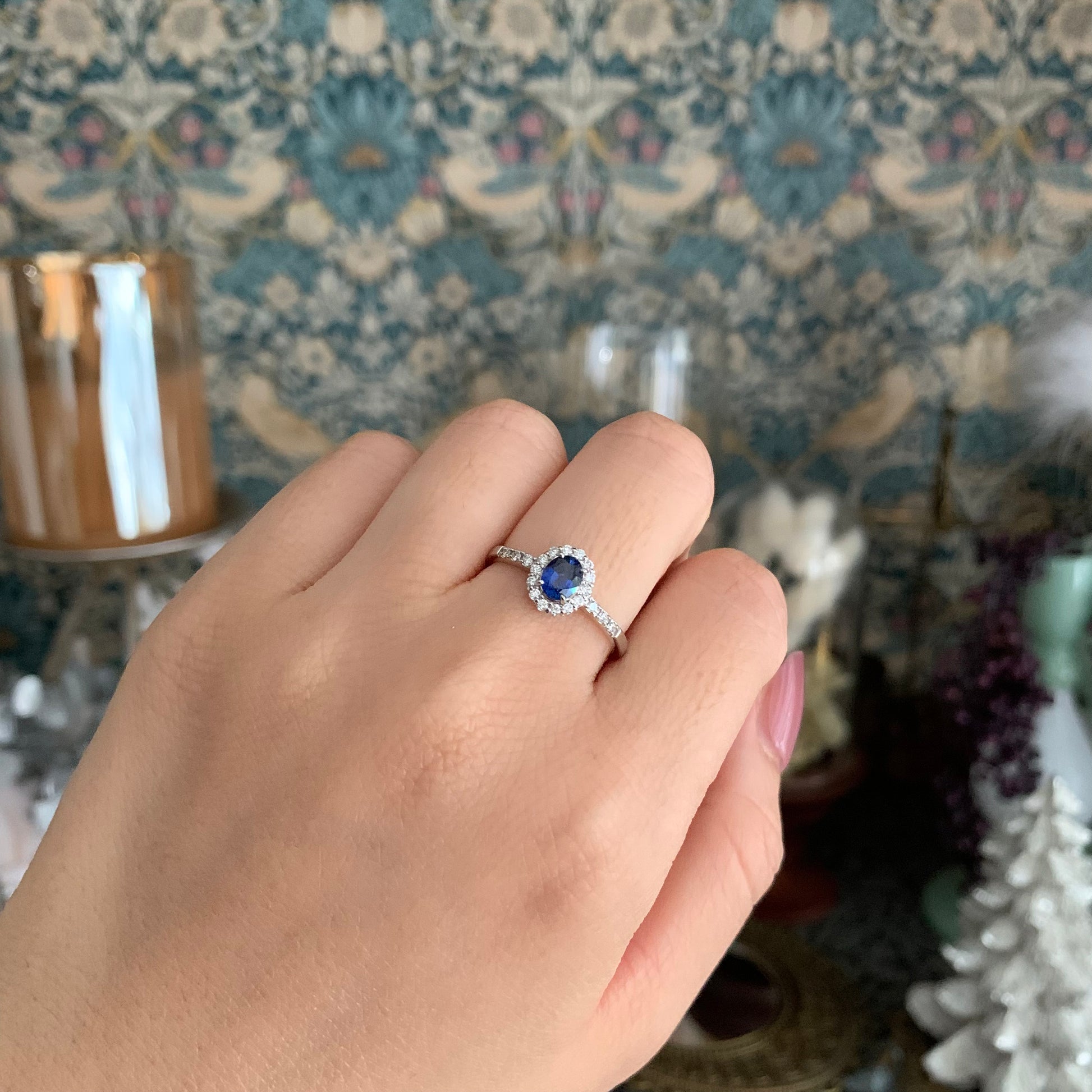 【コーンフラワー】天然サファイア 0.49ct 天然ダイヤモンド リング