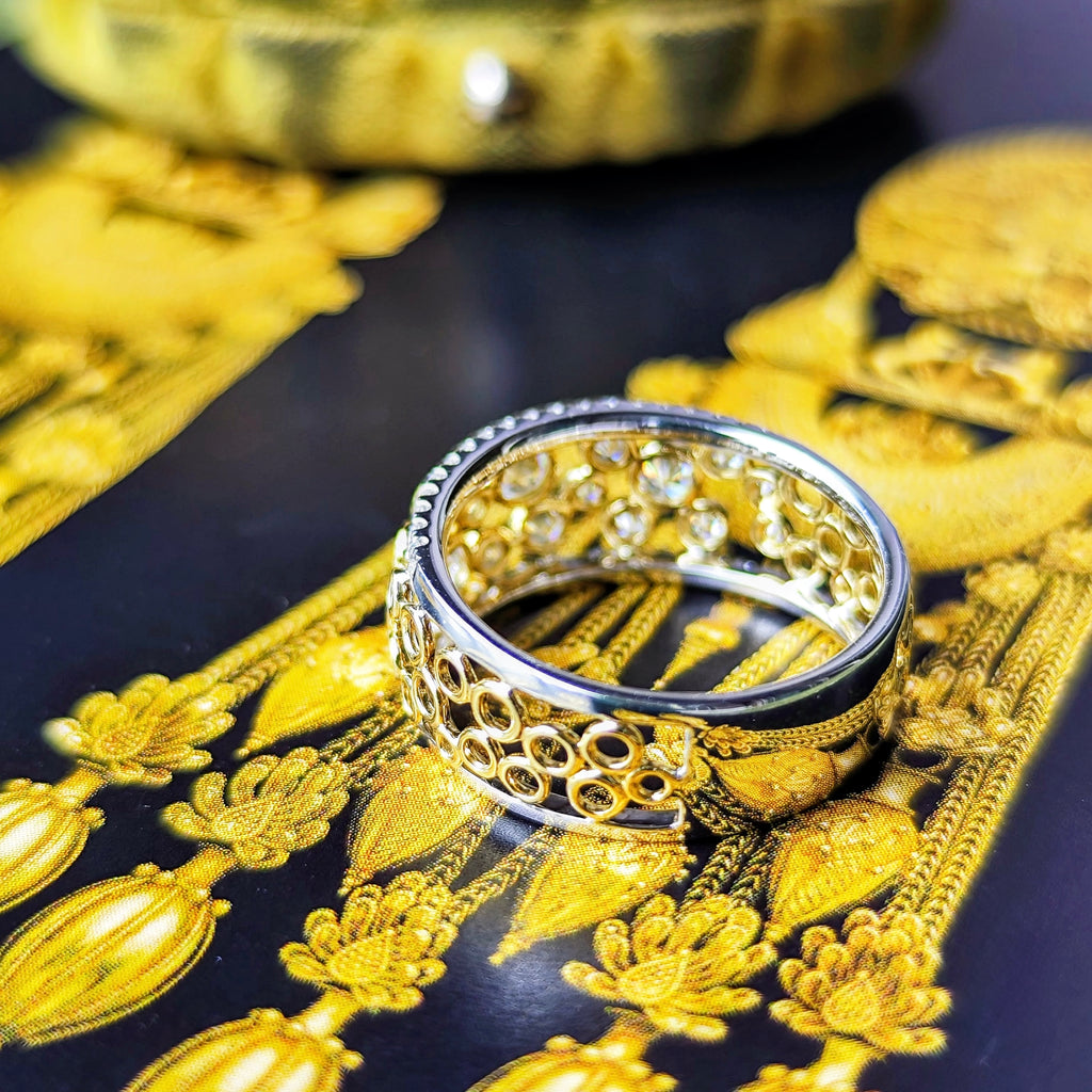 天然ダイヤモンド ベゼルセッティング 18金リング