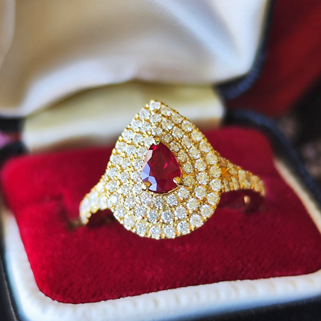 【Burmese Unheated Pigeon Blood】Natural Ruby Natural Diamond Ring GIA